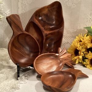 Vintage MCM 4 Piece Monkey Pod Carved Wood Chip/Dip and Pineapple Bowl Set